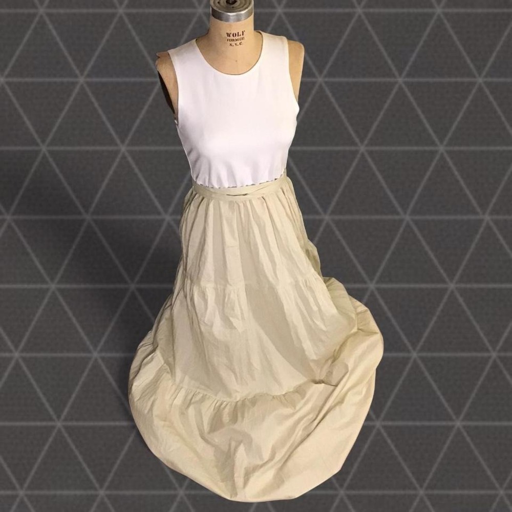 NWT Maxi Sleeveless dress Cream & White size M‎